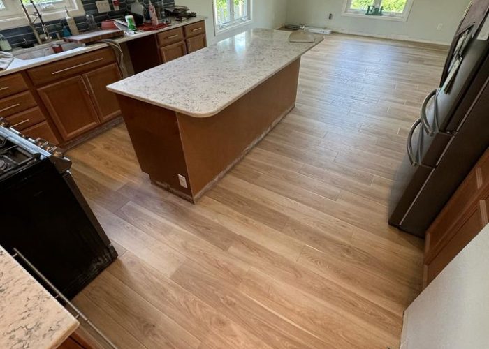 milwaukee-flooring-LVP-completed-kitchen