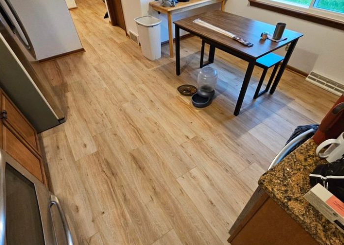 milwaukee-flooring-laminate-flooring-kitchen