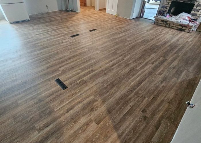 milwaukee-flooring-laminate-floors-completed-living-room